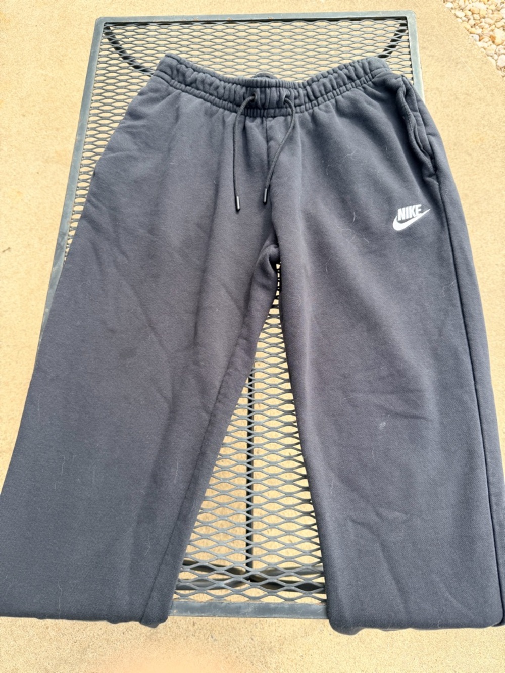 Nike Black Kids Fleece Joggers with White Swoosh